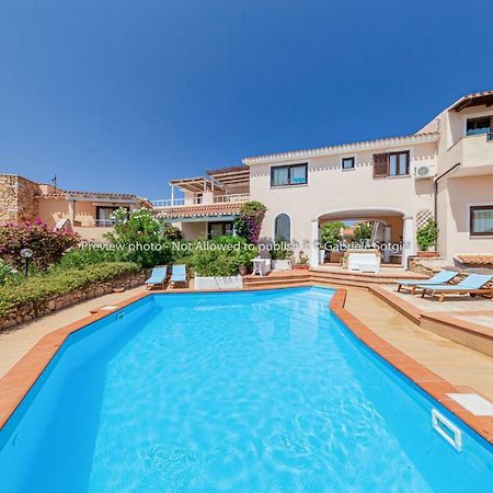 Sardinia Blu Residence Golfo Aranci Exterior photo