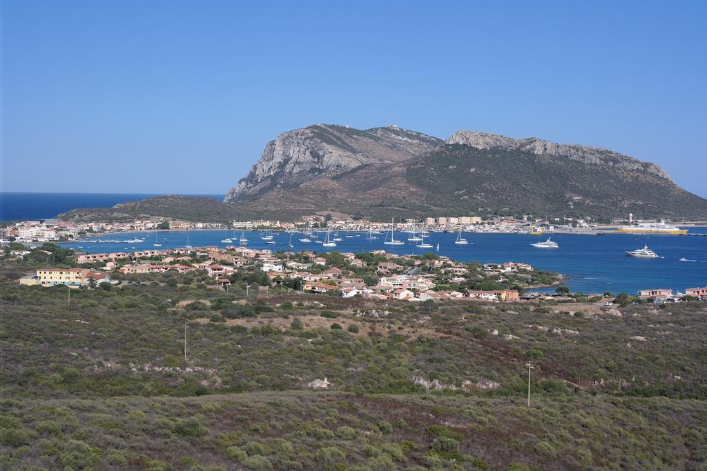 Sardinia Blu Residence Golfo Aranci Exterior photo