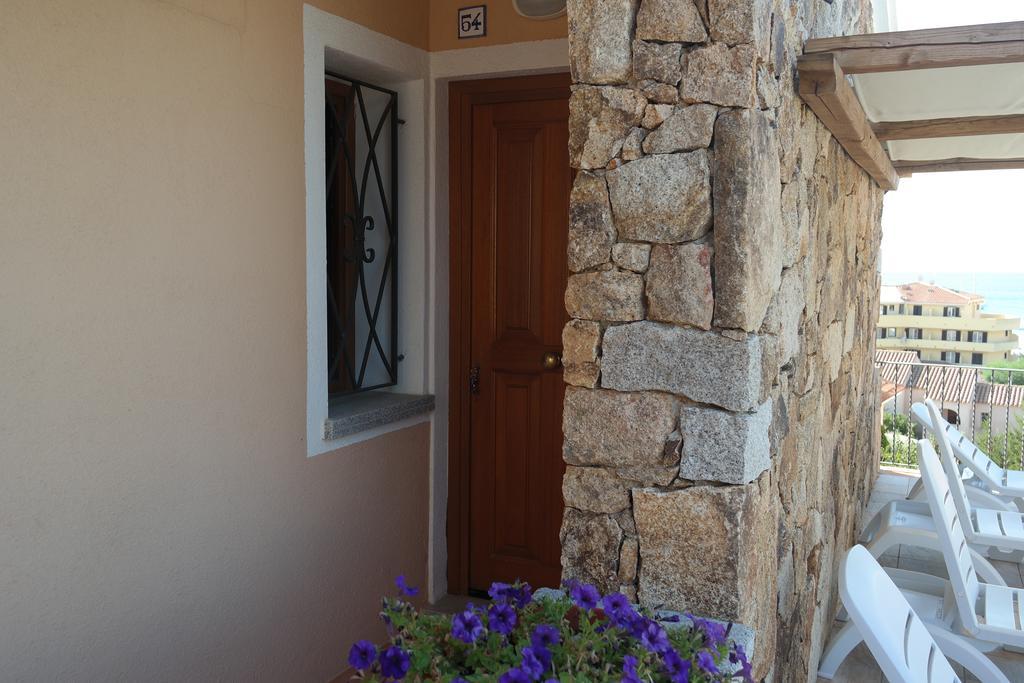 Sardinia Blu Residence Golfo Aranci Exterior photo