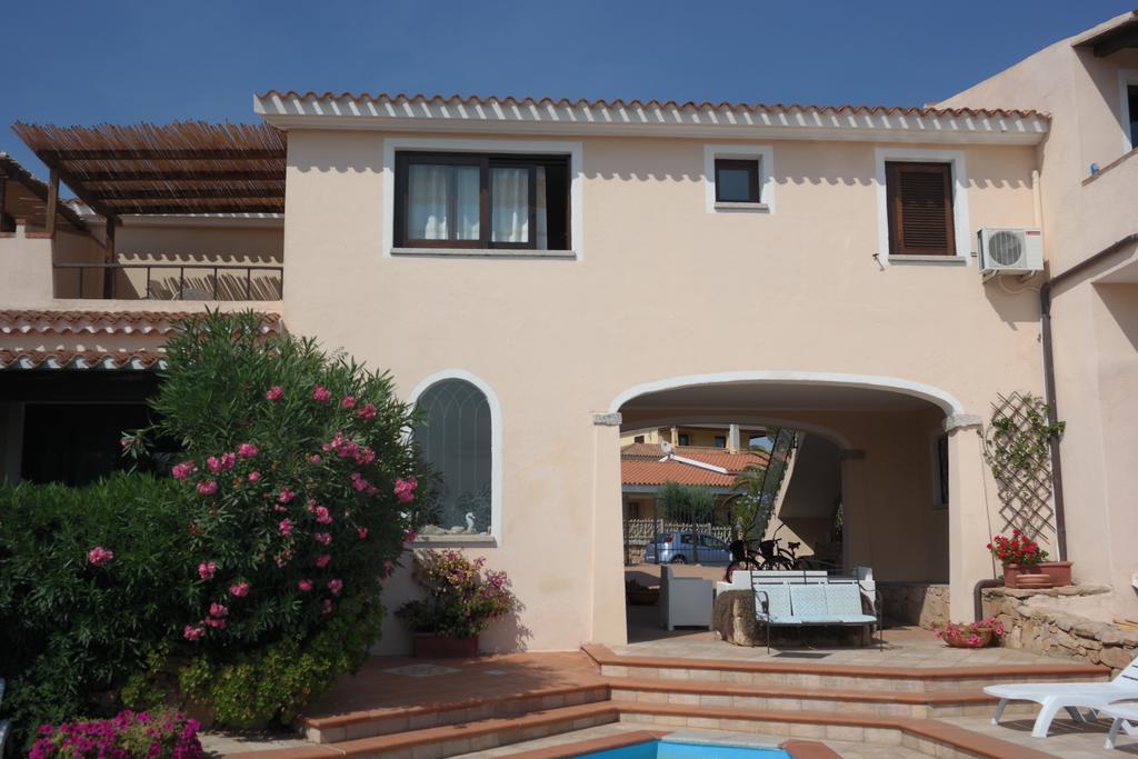 Sardinia Blu Residence Golfo Aranci Exterior photo