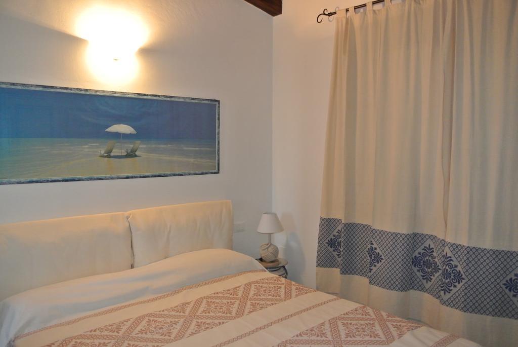 Sardinia Blu Residence Golfo Aranci Exterior photo