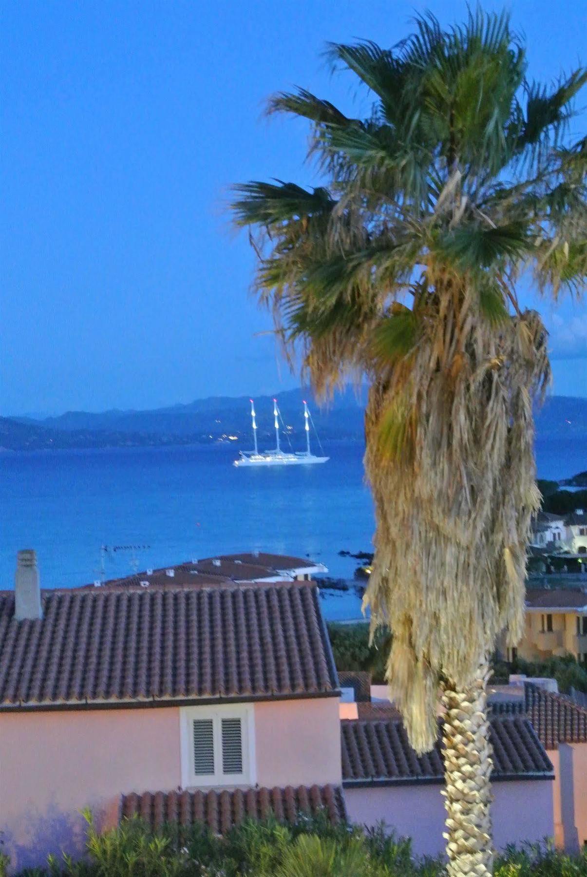 Sardinia Blu Residence Golfo Aranci Exterior photo