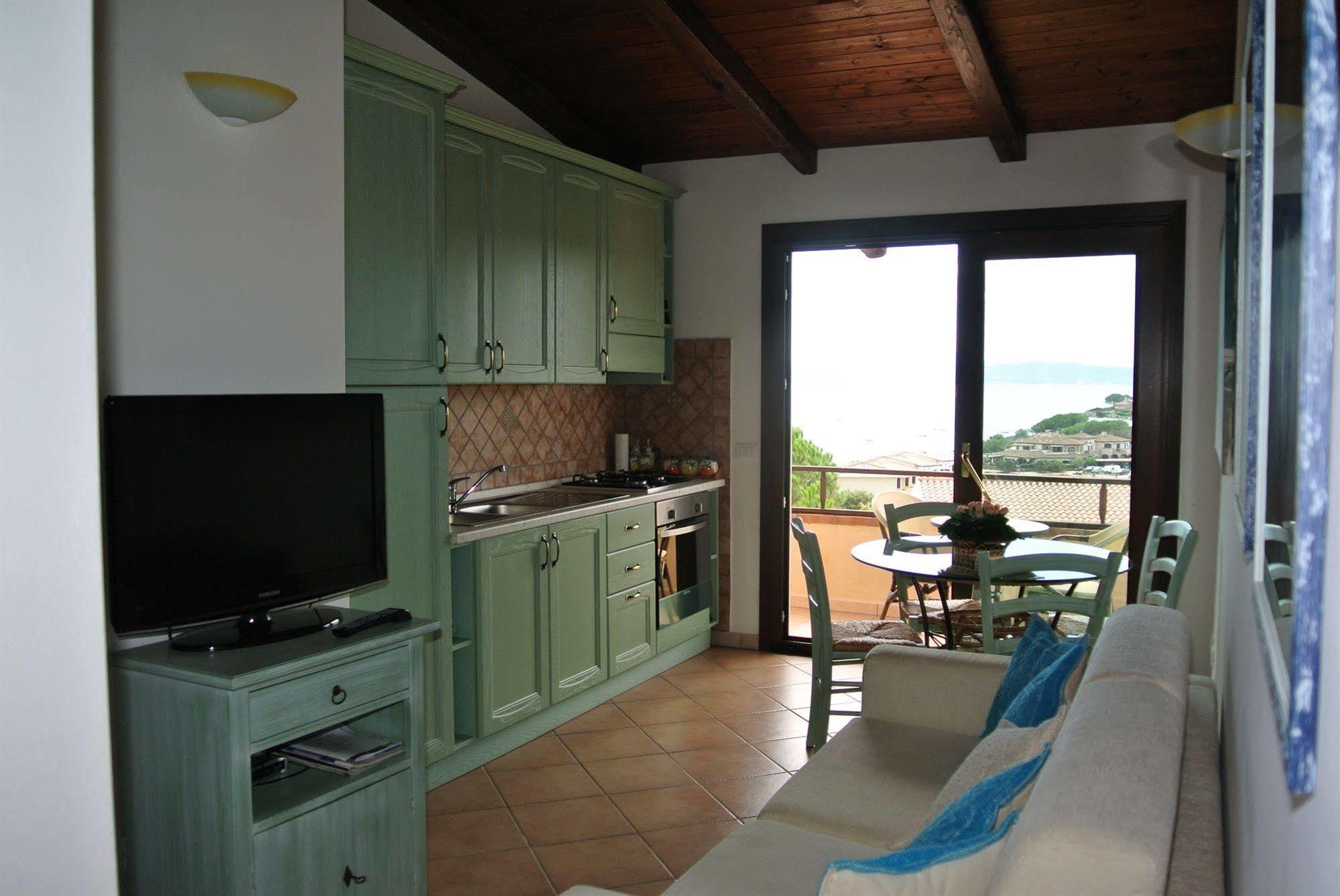 Sardinia Blu Residence Golfo Aranci Exterior photo
