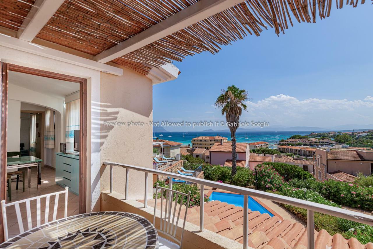 Sardinia Blu Residence Golfo Aranci Exterior photo
